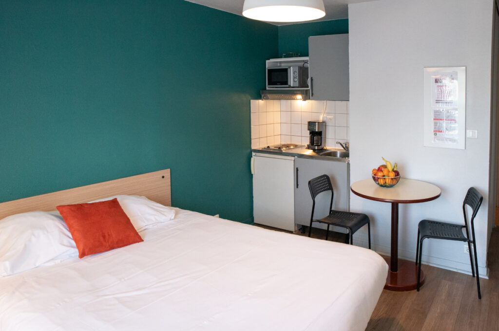 Appart'Hôtel Brest Pasteur - lit double