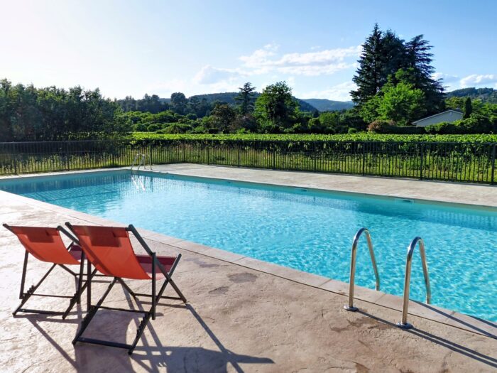 Domaine des Vans - La piscine Domaine des Vans - La piscine