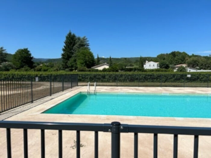 Domaine des Vans - la piscine