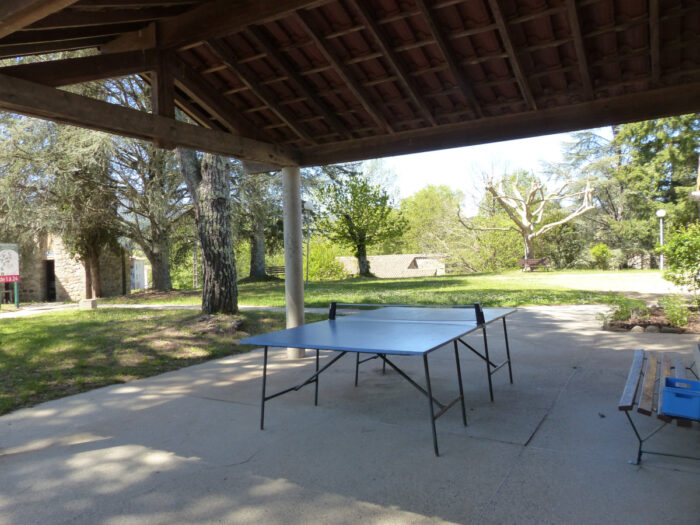 Domaine des Vans - la table de ping-pong Domaine des Vans - la table de ping-pong