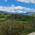 La vue sur les Pyrénées depuis le Domaine du Palais de Saint-Lizier La vue sur les Pyrénées depuis le Domaine du Palais de Saint-Lizier