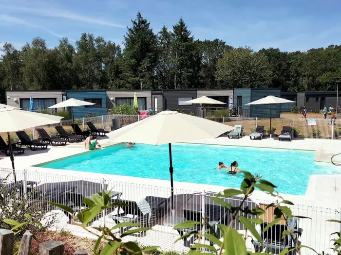 Domaine du Moulin Neuf - Résidence avec piscine