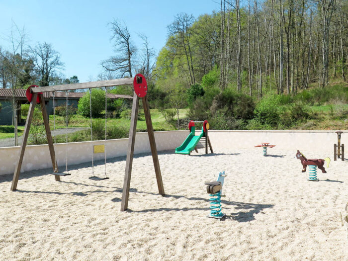 Hameaux de Pomette - Espace jeux enfants Hameaux de Pomette - Espace jeux enfants