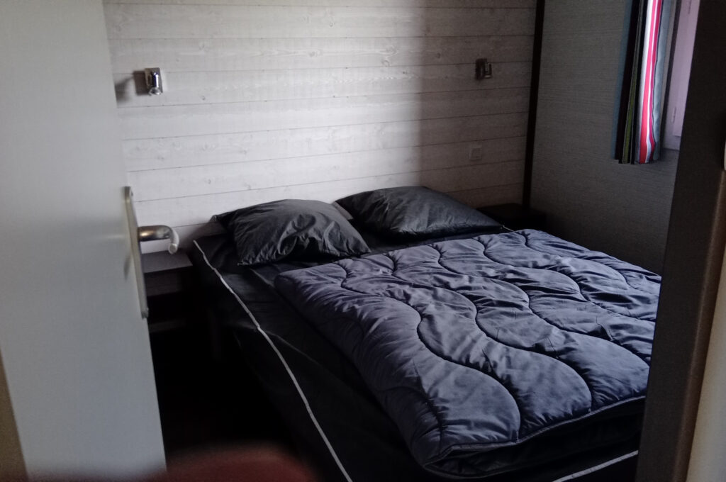 Hameaux de Pomette - La chambre lit double