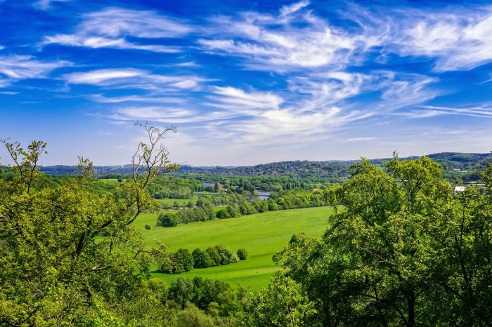 Paysage naturel illustrant des vacances à la campagne avec Terres de France
