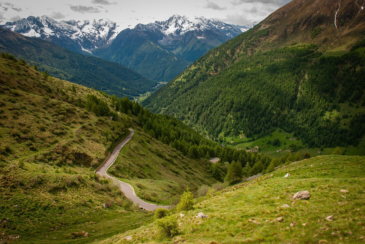 Séjour à la montagne en Auvergne-Rhône-Alpes, nature préservée et moments de détente en altitude