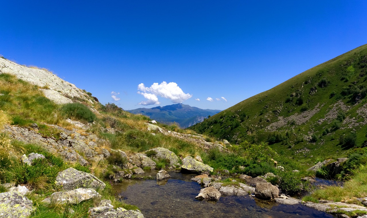 Séjour en Ariège (09) : nature pyrénéenne, montagnes, rivières et villages authentiques