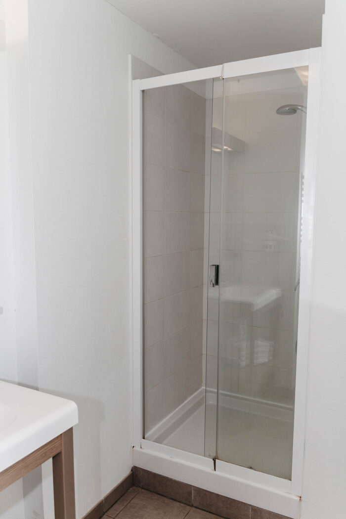 Appart'Hôtel Quimper - Salle d'eau Appart'Hôtel Quimper - Salle d'eau