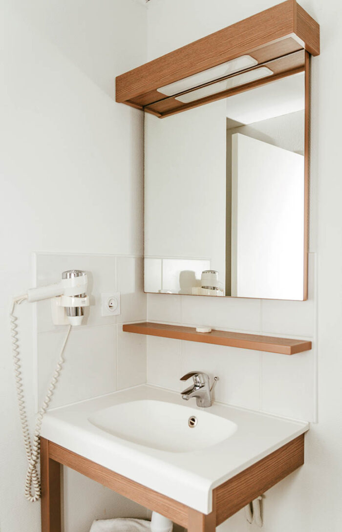 Appart'Hôtel Quimper - Salle d'eau Appart'Hôtel Quimper - Salle d'eau