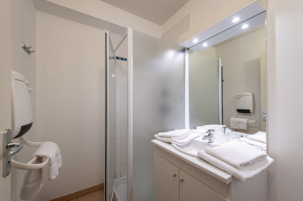 Domaine du Golf - La salle de bain
