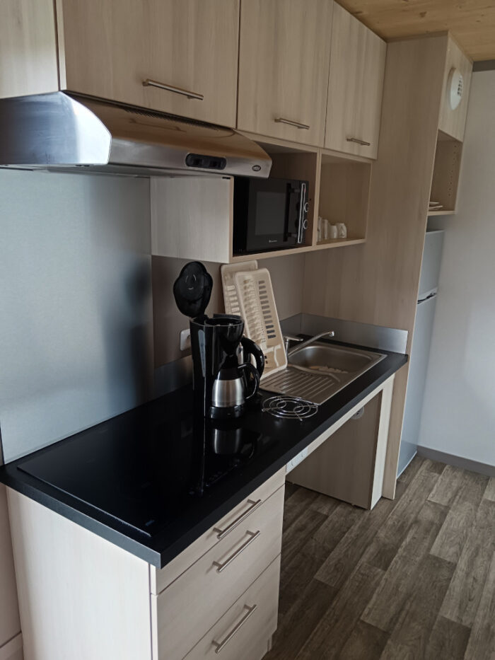 Domaine du Moulin Neuf - Cuisine PMR Domaine du Moulin Neuf - Cuisine PMR