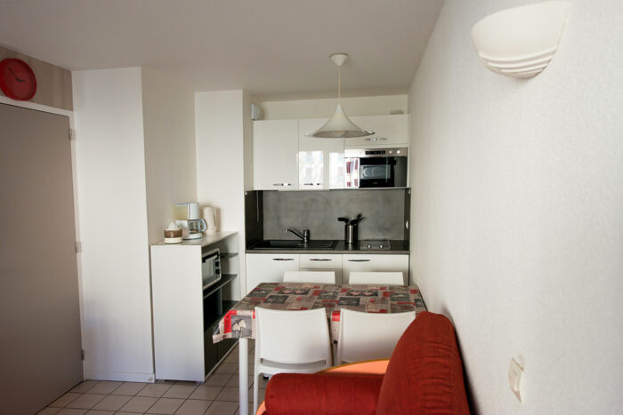 Les Silènes - La cuisine équipée Les Silènes - La cuisine équipée