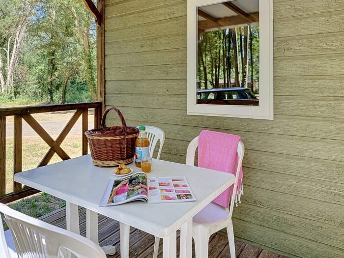Moncontour active Park - Chalet PMR - La terrasse Moncontour active Park - Chalet PMR - La terrasse