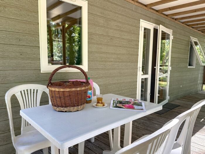 Moncontour active Park - Chalet PMR - La terrasse Moncontour active Park - Chalet PMR - La terrasse