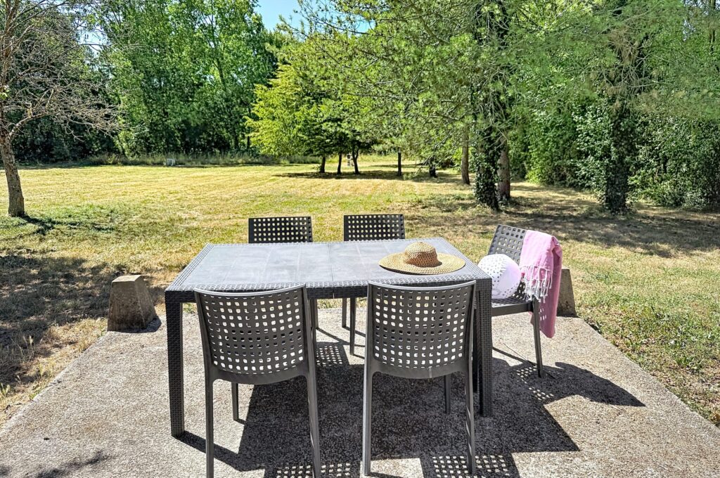 Moncontour Active Park - Gîte - La terrasse