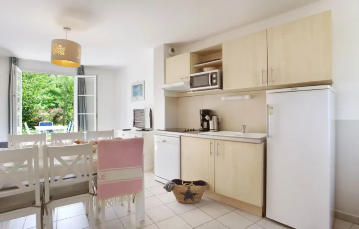 Résidence de la Cabre d'Or - La cuisine équipée Résidence de la Cabre d'Or - La cuisine équipée