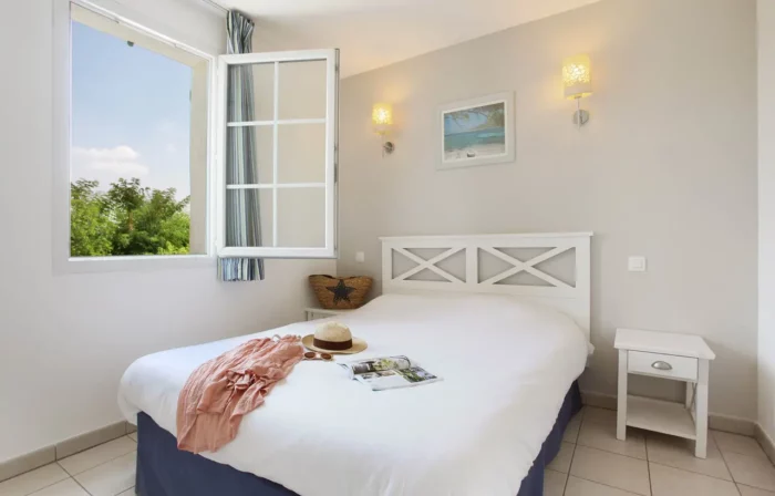 Résidence de la Cabre d'Or - Lit double Résidence de la Cabre d'Or - Lit double