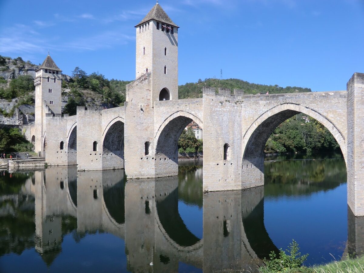 Que voir à Prayssac dans le Lot (46) ? - Terres de France